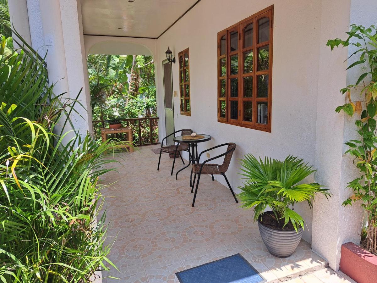 Palmera Palma Private 1-Br Bungalow In モアルボアル エクステリア 写真
